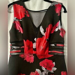 Enfocus Studio Elegant Black Dress